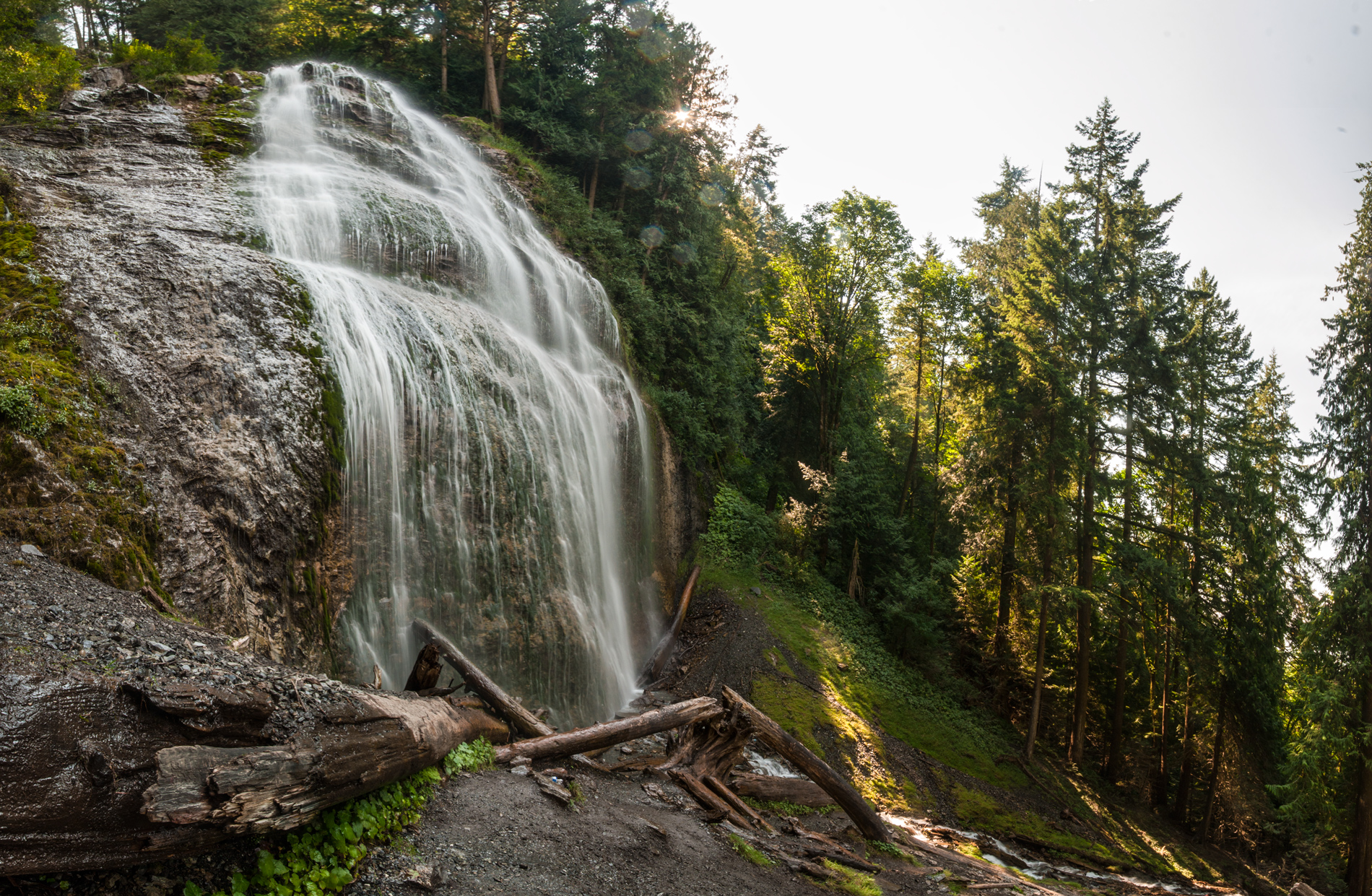 Bridal Veil Falls , British Columbia